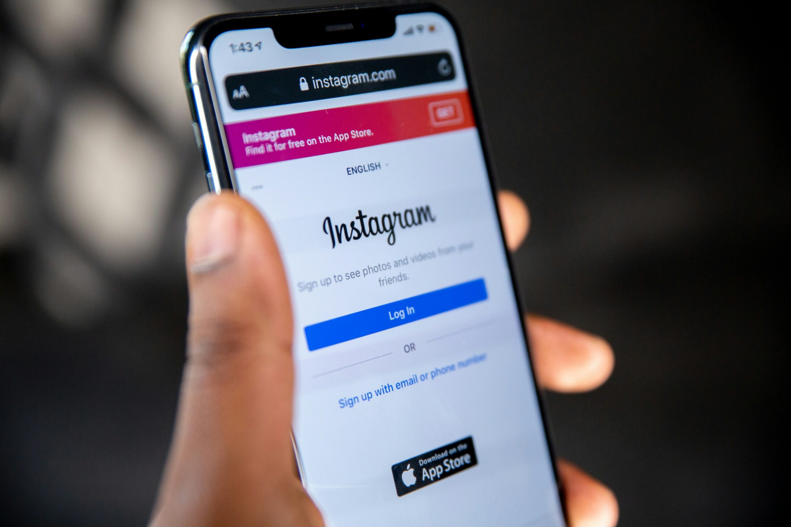 How Northern Virginia Car Dealerships Can Leverage Instagram to Acquire New Customers